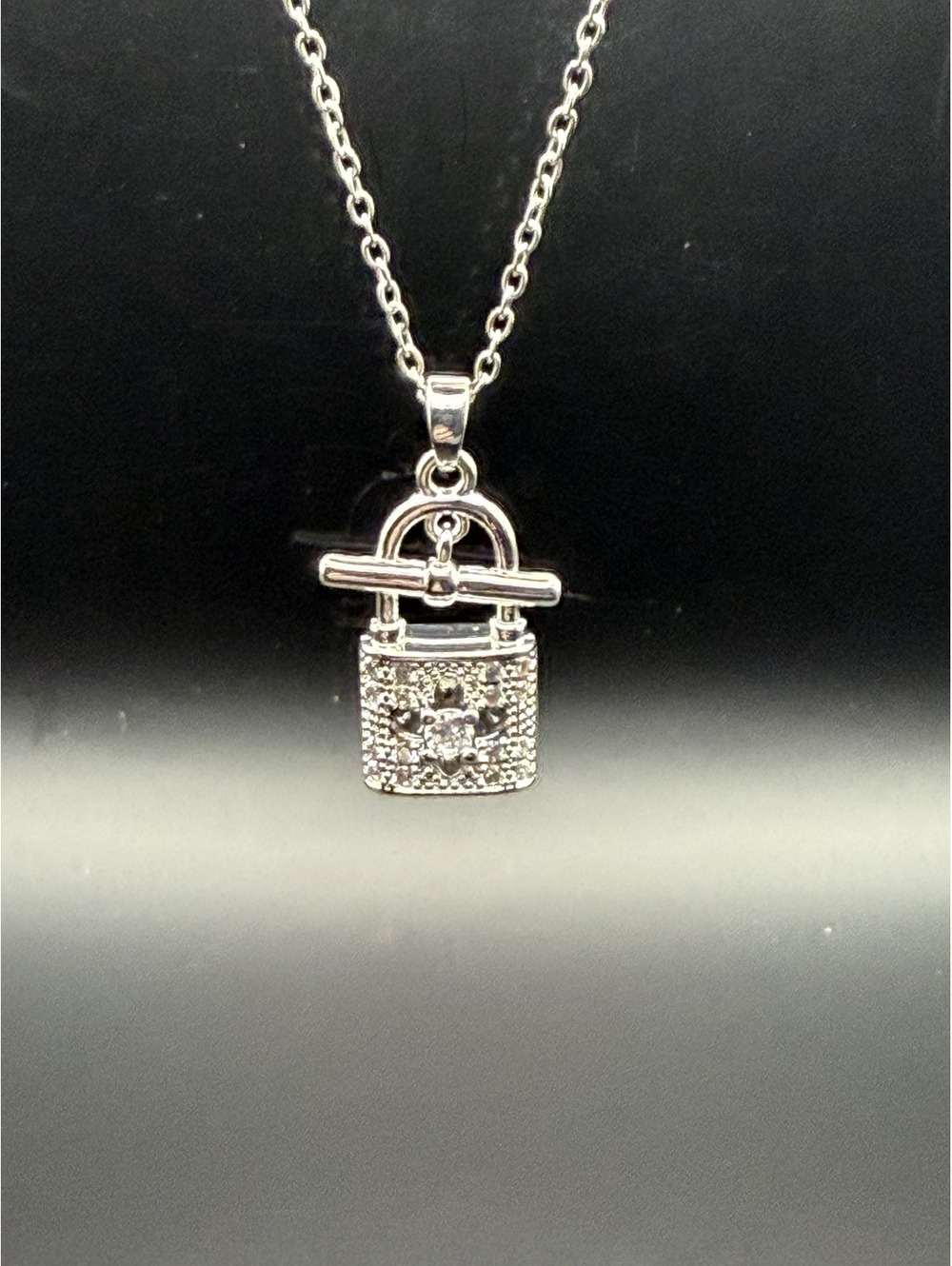 candy+clover silver tone lock pendant with free chain